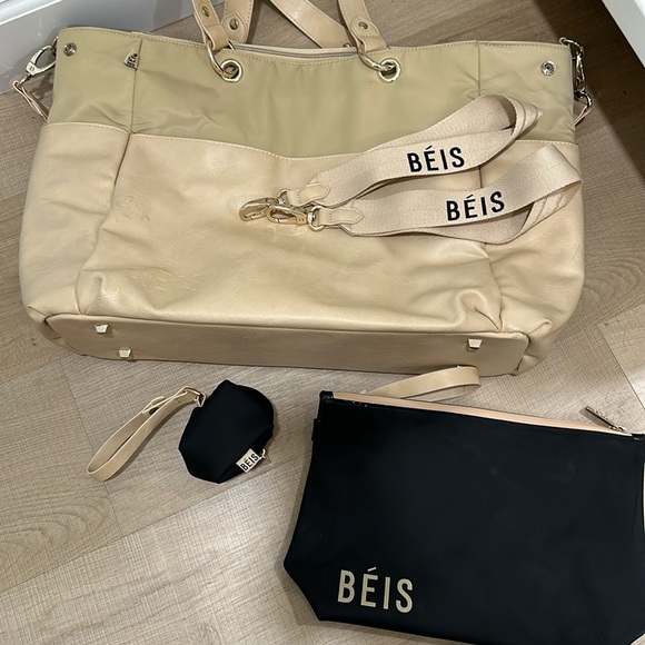 BEIS Bags Beis Diaper Bag Sold Out Poshmark